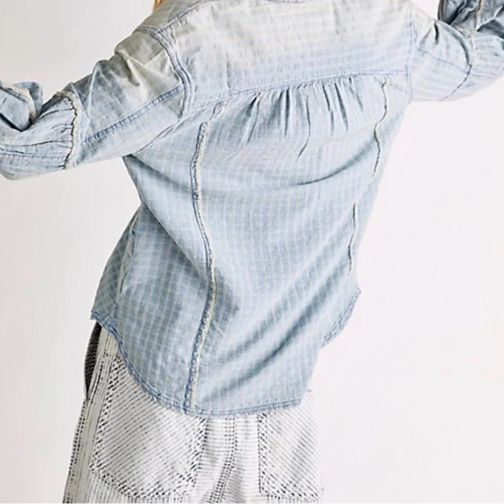 We The Free Washed Light Blue Plaid Pullover Shirt - Picture 4 of 5